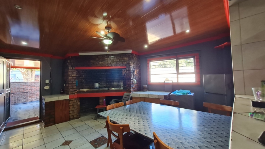 3 Bedroom Property for Sale in Heiderand Western Cape